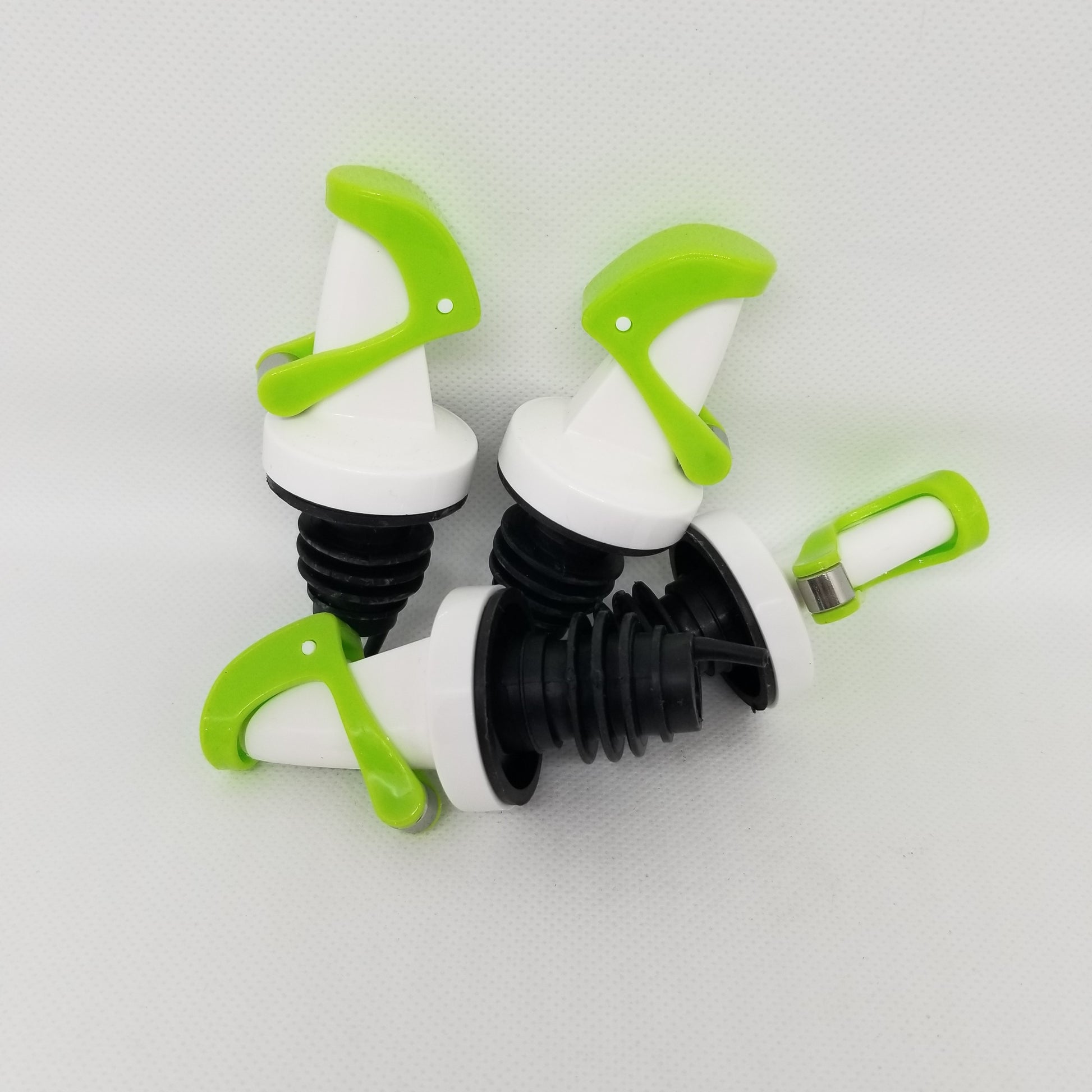 Pour Spout Plastic Weighted Green/White